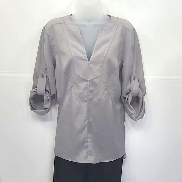 BCBGMaxAzria Flowy Blouse V-Neck Pullover Tunic Top Roll-Tab Quarter Long Sleeve - Picture 14 of 16